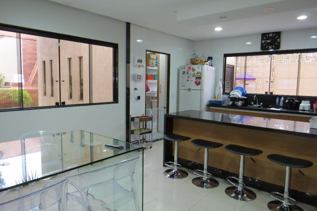 Jander Bons Negócios vendo ou troco linda casa no Condomínio Império dos Nobres. - Foto 11