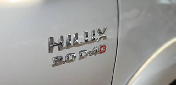 TOYOTA HILUX 2012/2013 3.0 SRV TOP 4X4 CD 16V TURBO INTERCOOLER DIESEL 4P AUTOMÁTICO - Foto 18