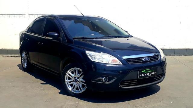 Focus sedan 2.0 glx