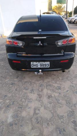Vendo uma MITSUBISHI lancer 2.0 - Foto 3