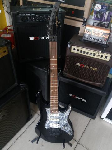 Guitarra suzuki preta