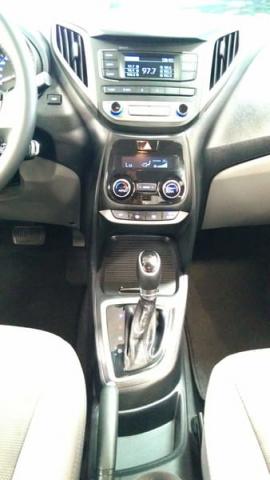 HYUNDAI HB20 PREMIUM 1.6 FLEX 16V AUT. 2016 - Foto 13