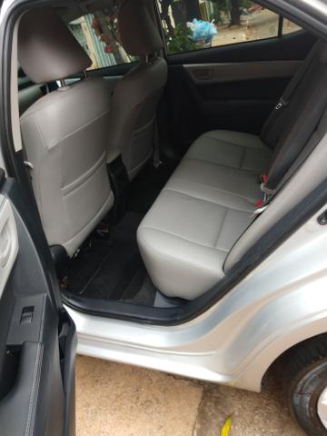 Corolla gli 1.8 14/15 $ 61,000, - Foto 8