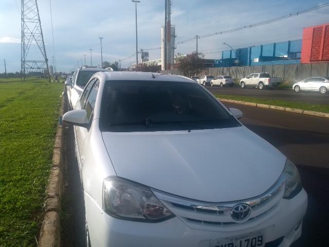 Excelente carro unico dono