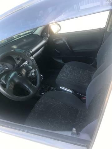 Corsa sedã 2001 só R$ 8.500. - Foto 3