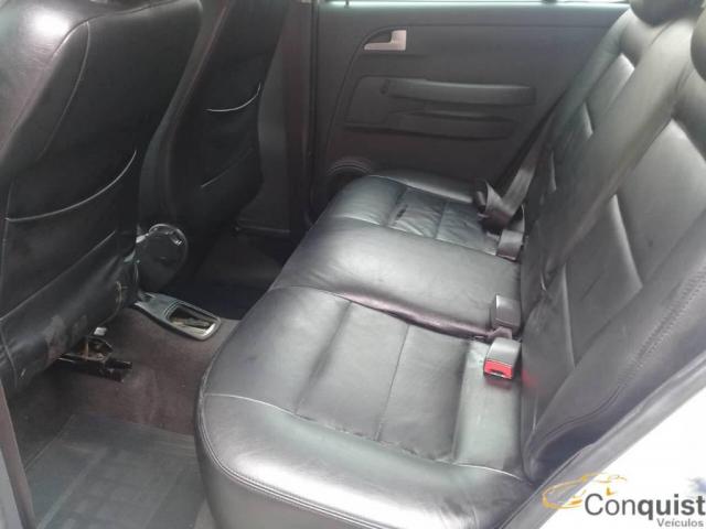 Volkswagen CrossFox 1.6 FLEX - Foto 8