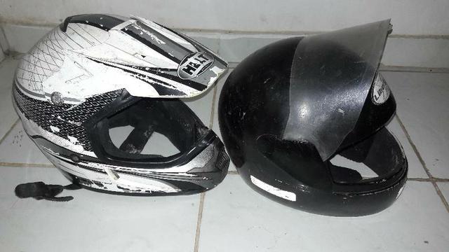Capacetes usados