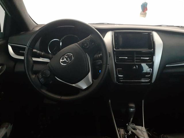Vendo Yaris semi novo - Foto 4