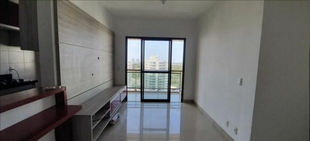 . Apartamento no Melhor do Calhau com 03 quartos/ todo projetado
