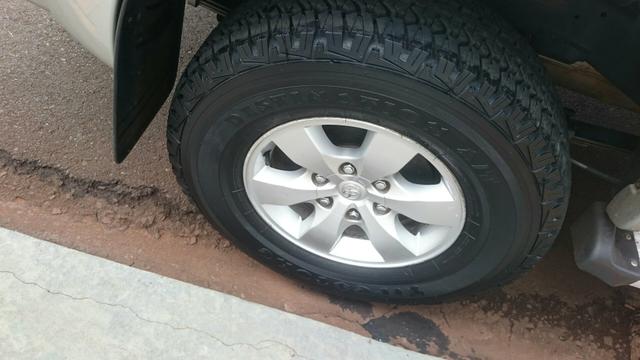 Vendo Toyota Hilux ano 2012 - Foto 3