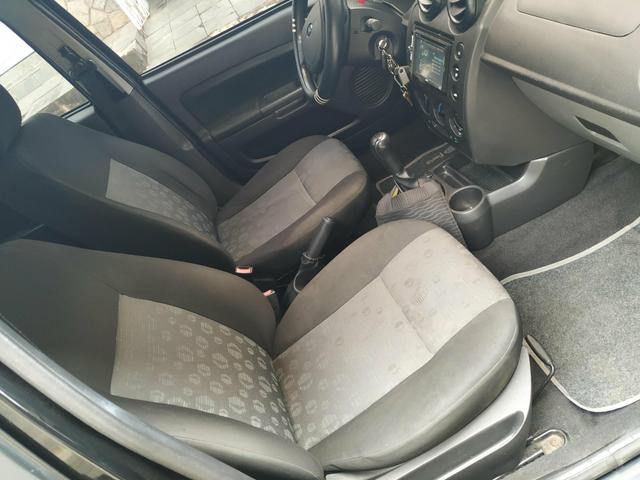 Ford Fiesta - Foto 4