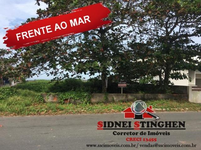 Terreno de frente ao Mar! Escriturado, ótimo preço!