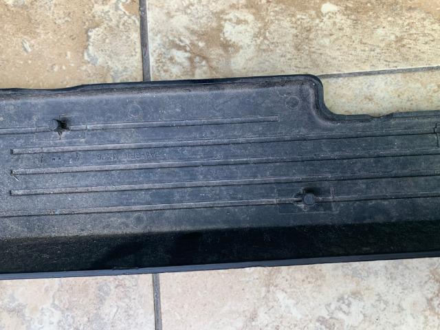 Acabamento moldura tampa motor 325 i 2006a2012 original - Foto 4