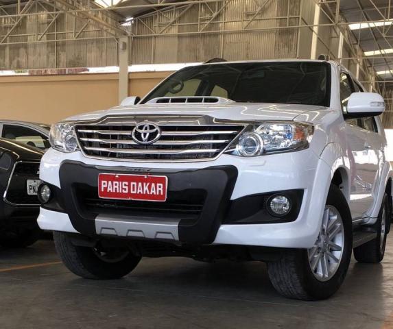 HILUX SW4 2014/2015 3.0 SRV 4X4 7 LUGARES 16V TURBO INTERCOOLER DIESEL 4P AUTOMÁTICO - Foto 2