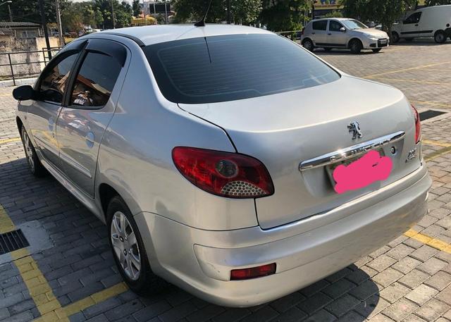 Peugeot sedã 2013 só 18.000,00 reais - Foto 9