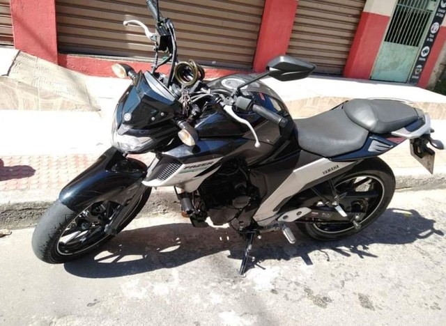 2019 FAZER YAMAHA