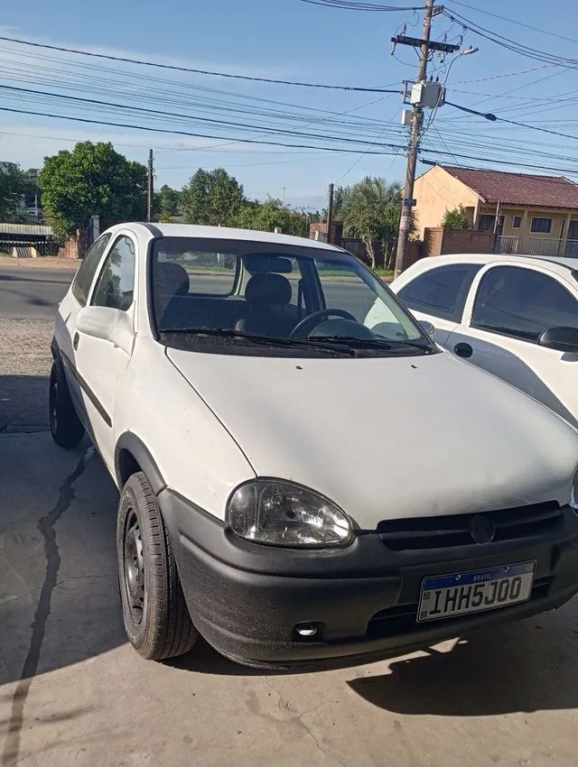 Comprar Hatch Chevrolet Corsa Hatch 1.0 Wind Cinza 1998 em Poá-SP