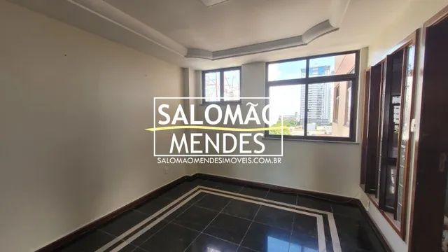 Apartamento junto a Praça Batista Campos, 245 m² nascente.