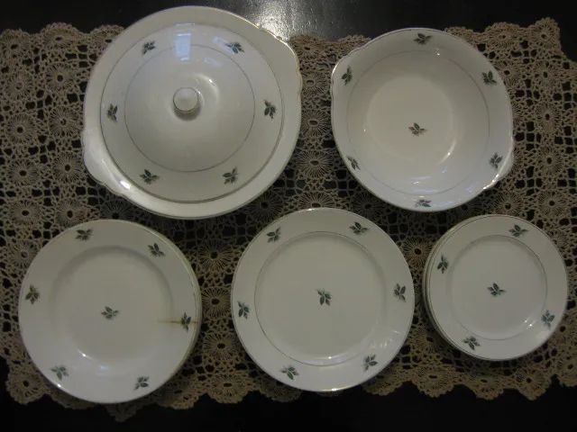 Jogo de jantar porcelana Nadir - 19 peças - (no estado)