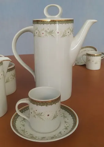 LO 224 – Jogo de chá ou café antigo em porcelana alemã Rosenthal para 6  pessoas com travessa e prato para bolo com bordas em ouro