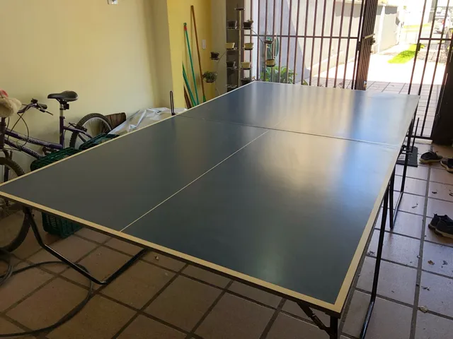 Mesa de Ping Pong/ Tênis de Mesa Klopf Dobrável com Rodas, Jogo de  Tabuleiro Klopf Usado 41132775