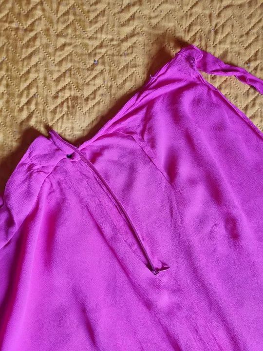 Vestido Le Lis Blanc terracota com Decote V e Detalhe de Nó - Foto 2