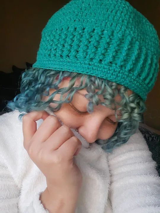Chapéu de crochê azul turquesa - Foto 5