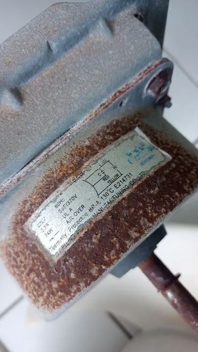 Motor ventilador condensadora LG 24 mil btus  - Foto 4