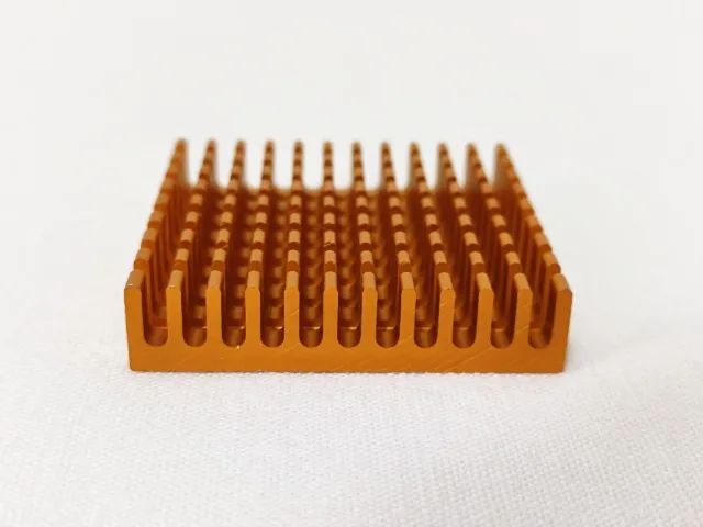 Dissipador Em Alumínio 45 X 45 X 10mm - Foto 2