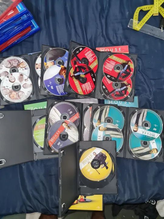 Lote DVDs Dr House (completo) - Foto 2