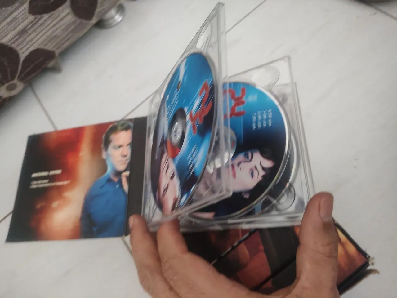 Série 24 horas em DVD - 41 discos - Foto 3