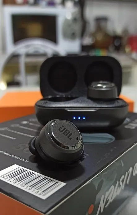 FONE JBL PURE BASS/JBL T280/ graves profundos/redução de ruídos