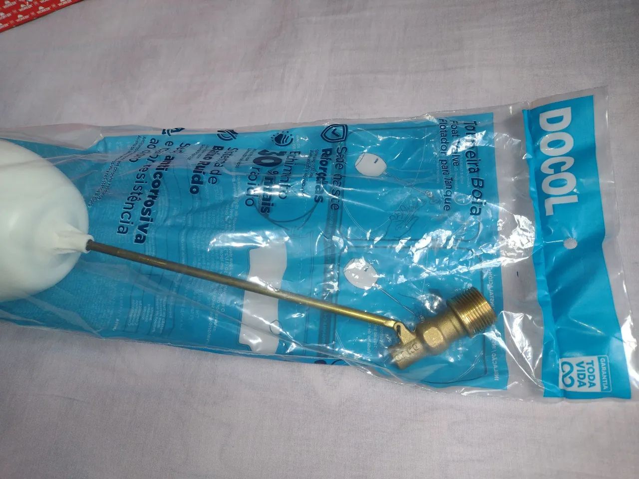 Torneira boia reforçada Docol 3/4 ( nova na embalagem) - Foto 2