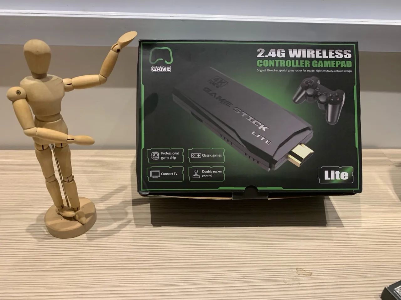 Vídeo Game retrô com 4 controles e 20 mil jogos - Foto 2