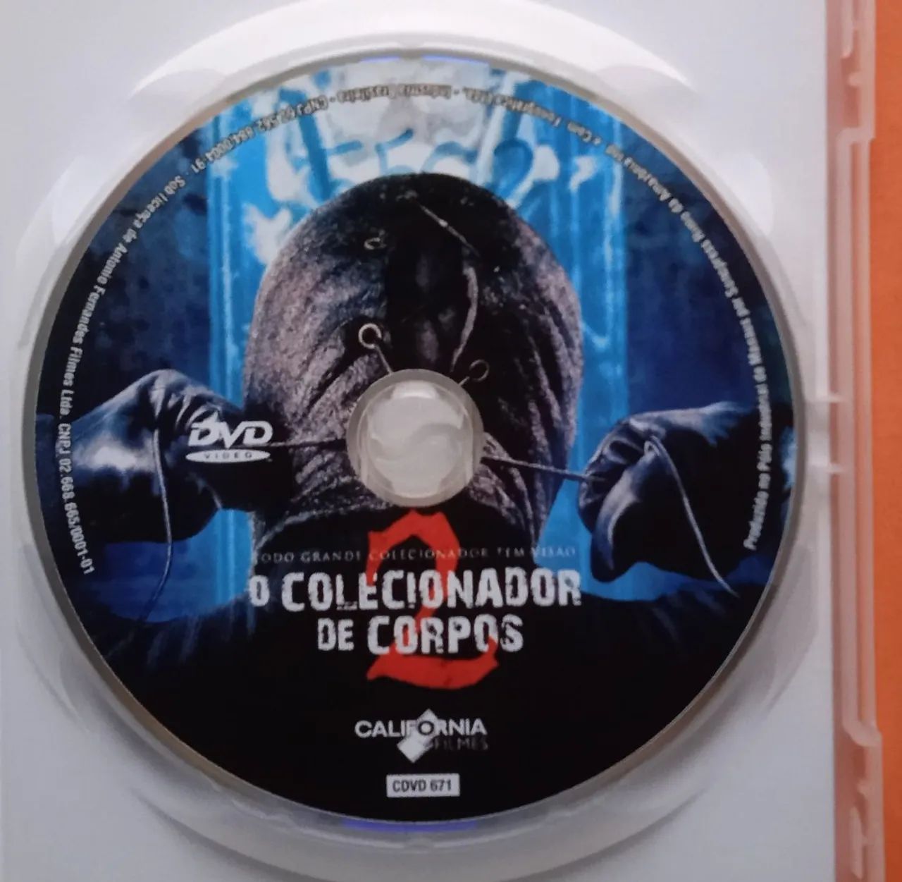 Dvd O Colecionador de Corpos 1 e 2 - Foto 6