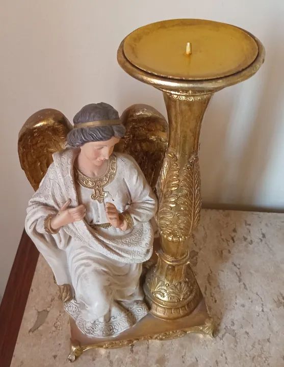 Castiçal em resina - Foto 2