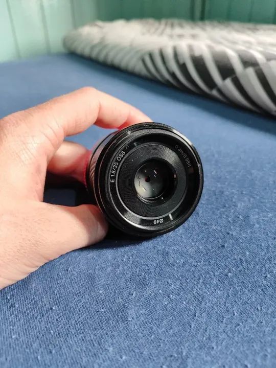Lente Sony E Mount 35mm F/1.8 OSS (Aspc)