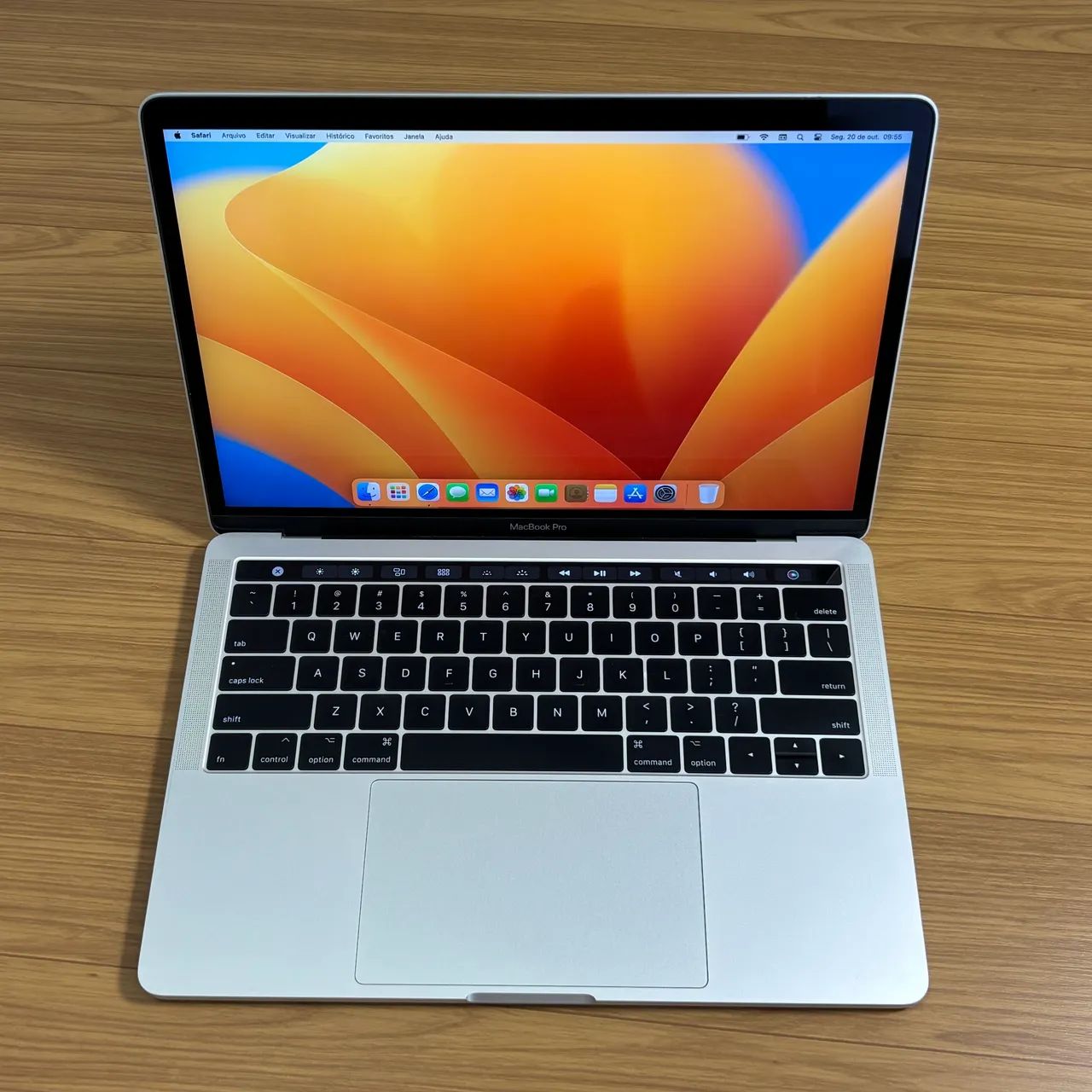 MacBook Pro 2017 | i5 3.5GHz - Iris Plus 650 - 8GB RAM - 256GB SSD