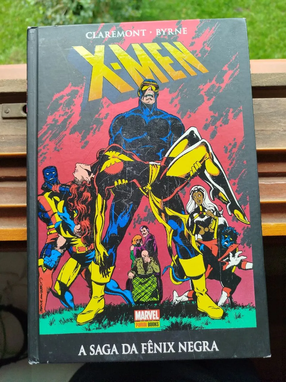 X-Men: A Saga da Fênix Negra - HQ em Capa Dura