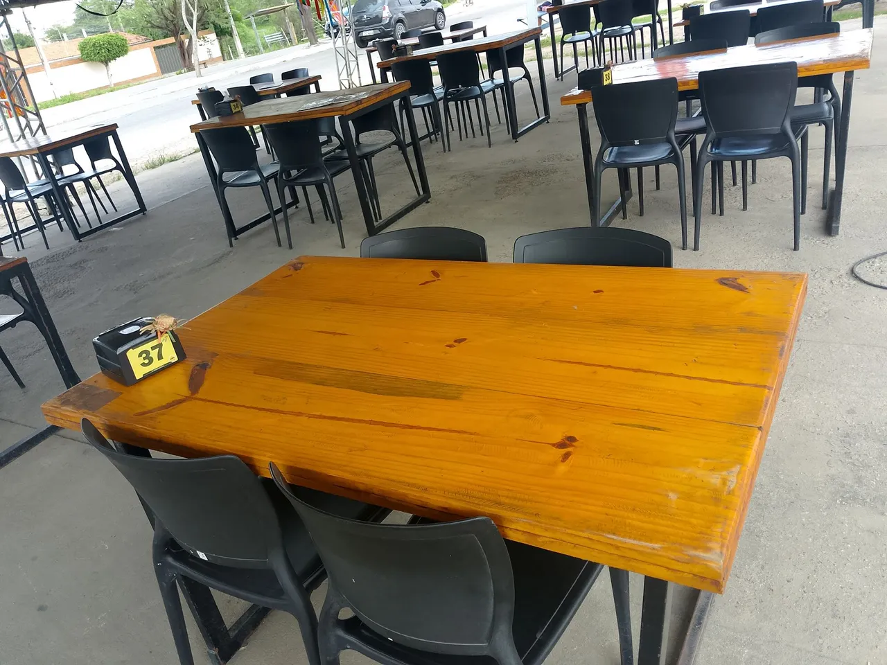 Mesas para restaurante espetinhos padarias entre outros