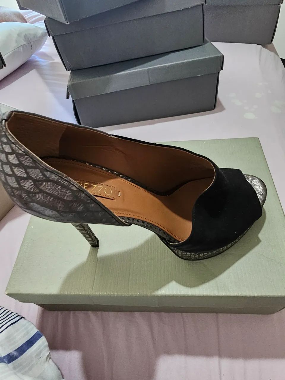Lindo sapato Arezzo 38 - Foto 2