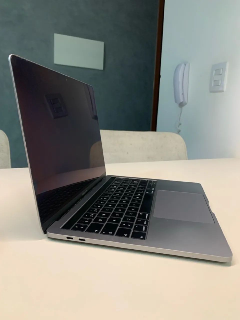 MacBook Pro 2019 13インチ i5 16GB MacBook Pro 13