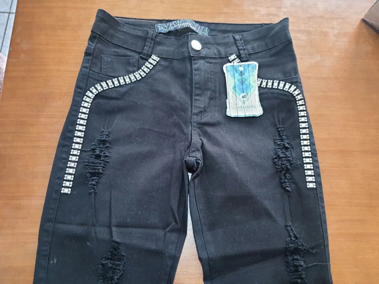 Calça Jeans Preta Destroyed com Detalhes - Foto 2