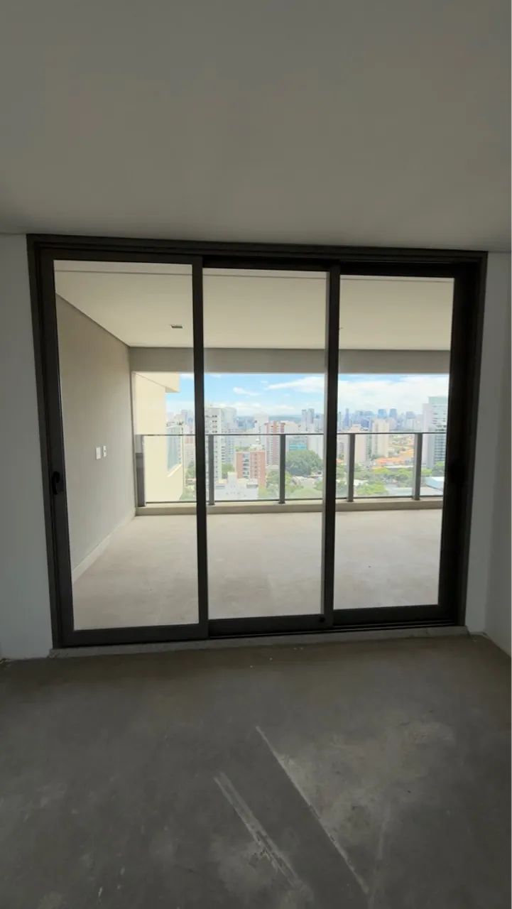 Kit com 3 portas de alumínio grandes com vidro de varanda alto padrão - Foto 4