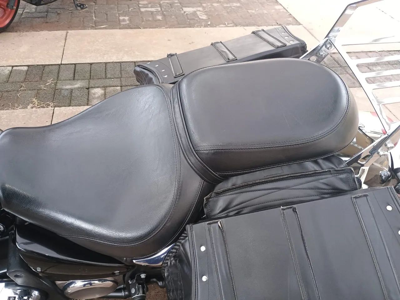 Kawasaki Vulcan 900 Custom - Foto 7