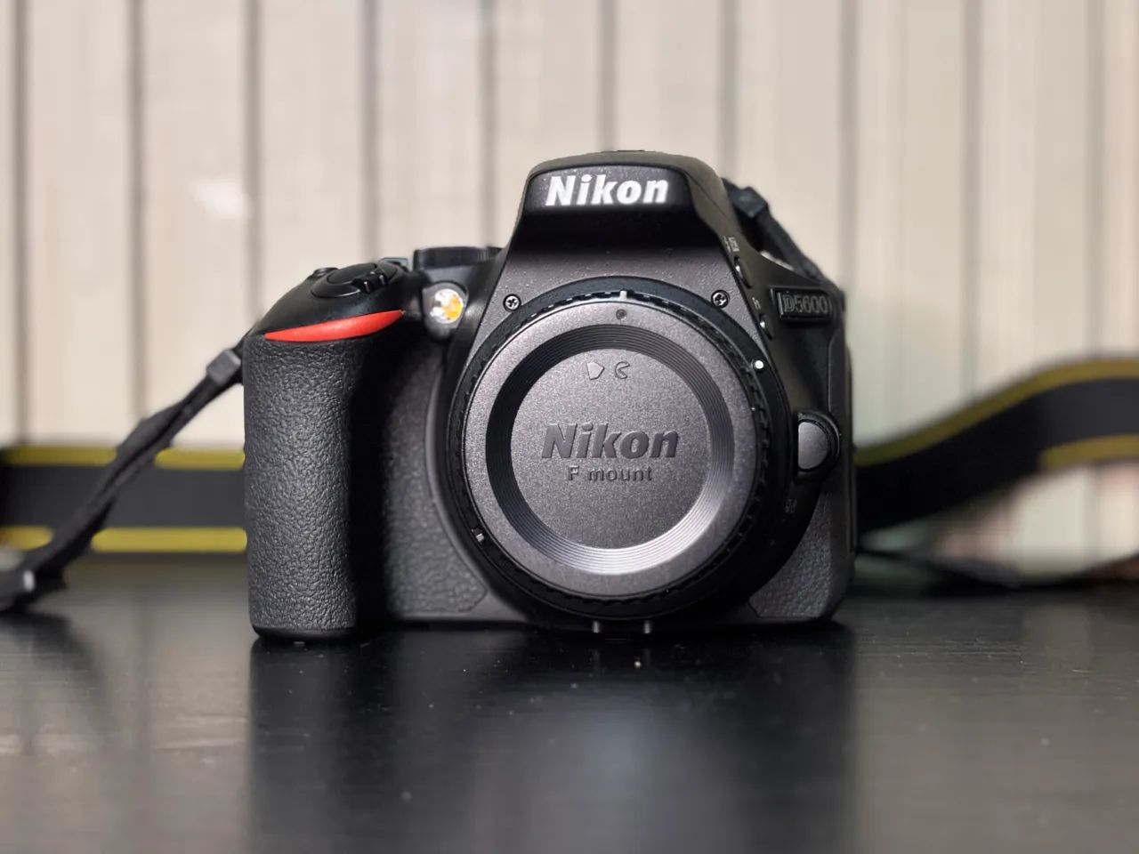 Nikon D5600 18-55 VR Kit - Câmeras e Filmadoras - Campos do Iguaçu