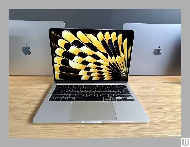MacBook Air M3 256gb Lacrado garantia de 01 Ano Aplle