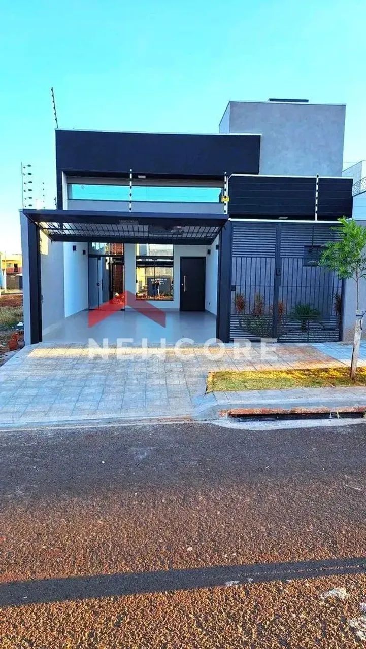 Casa em Rua Pioneiro Alexandre Bulla - Bom Jardim - Maringá/PR - Foto 2