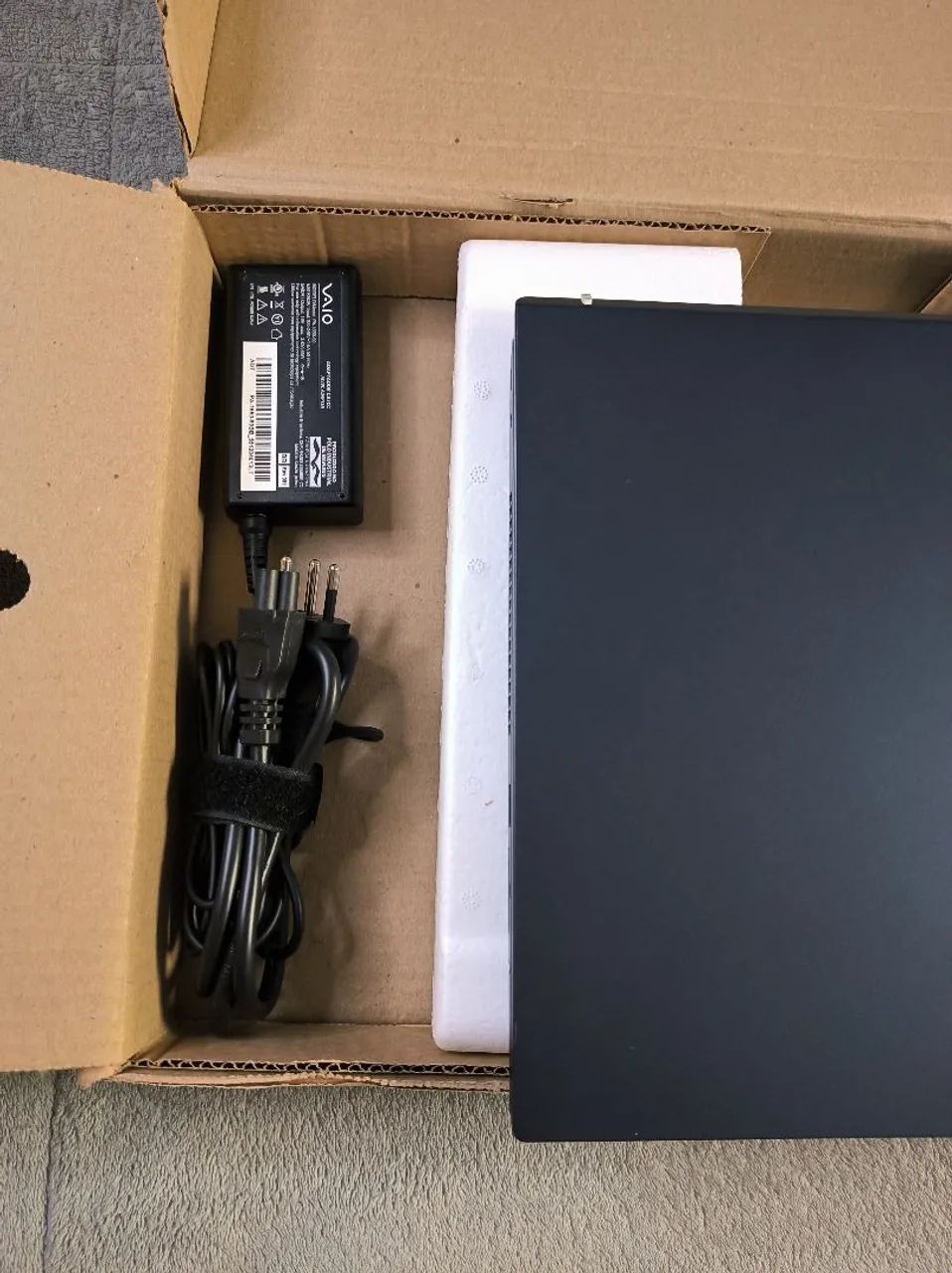 Vaio Fe 16 Notebook 202564385330524162121