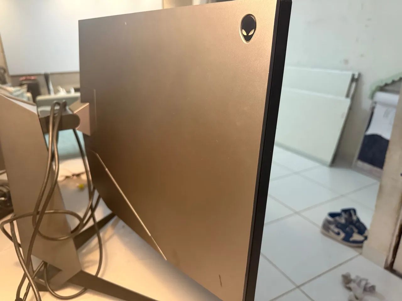 Monitor Gamer Dell  34" Allienware Ultrawide - Foto 3